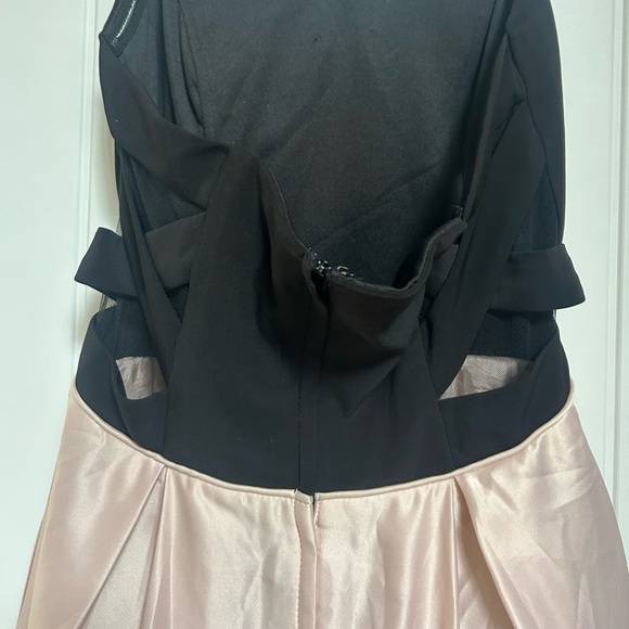 Blondie nites prom dress - Picture 3 of 6